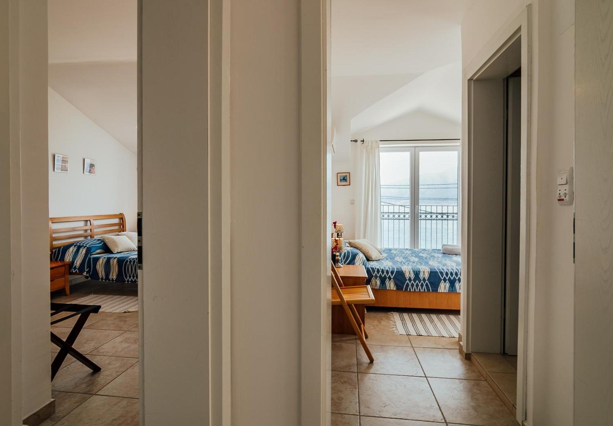 Holiday Home Amanda Hollick โกตอร์ ภายนอก รูปภาพ